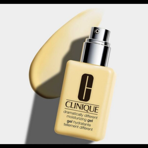 آبرسان ژل پمپی دراماتیکالی کلینیک مخصوص پوست چرب clinique moisturizing gel